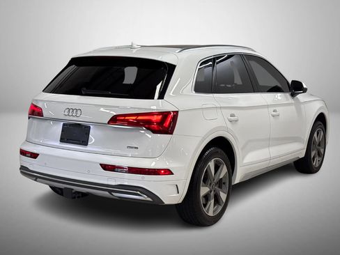 Used 2023 Audi Q5 2.0T Premium Plus w/ Premium Plus Package image 4