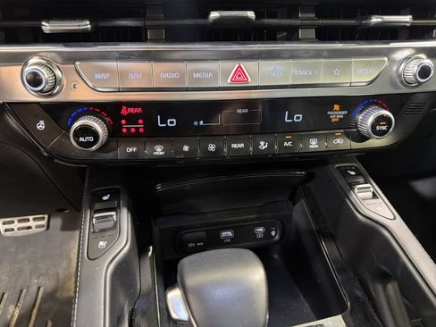 Used 2023 Kia Telluride SX Prestige X-Line AWD/4WD image 19