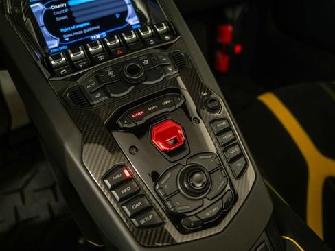 Used 2016 Lamborghini Aventador LP 750-4 Superveloce AWD/4WD image 20