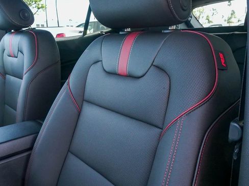 New 2026 Chevrolet Trax RS w/ Sunroof Package image 21