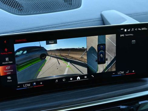 New 2026 BMW X5 xDrive40i w/ Climate Comfort Package image 12