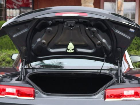 Used 2015 Chevrolet Camaro Z/28 image 8