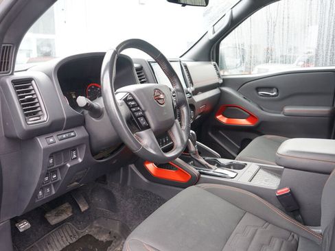 Used 2023 Nissan Frontier PRO-4X w/ Pro Convenience Package image 11