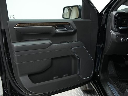 New 2026 GMC Sierra 1500 Elevation image 22