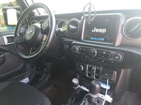 Used 2021 Jeep Wrangler Unlimited Sport image 7