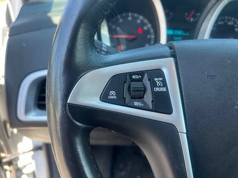 Used 2017 Chevrolet Equinox LT w/ Sport Edition FWD image 22