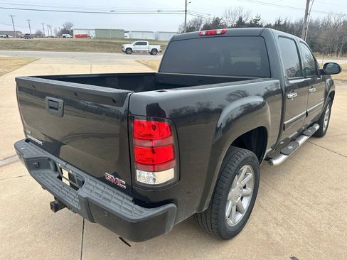 Used 2010 GMC Sierra 1500 Denali image 3