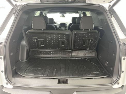 Certified 2023 Chevrolet Traverse LT w/ Midnight/Sport Edition AWD/4WD image 30