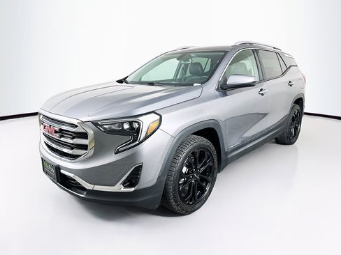 Used 2018 GMC Terrain SLT w/ Preferred Package image 3