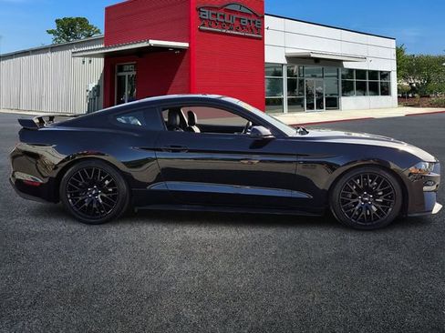 Used 2018 Ford Mustang GT Premium w/ GT Performance Package RWD image 6