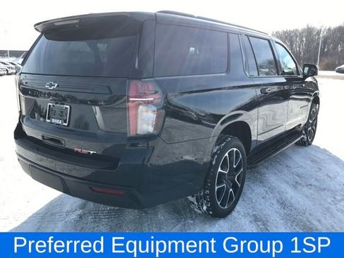 Used 2024 Chevrolet Suburban RST w/ Luxury Package image 4