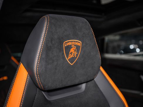 Used 2024 Lamborghini Urus Performante image 51