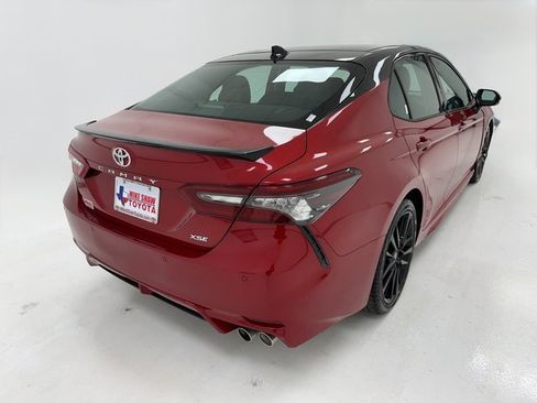 Used 2023 Toyota Camry XSE image 40