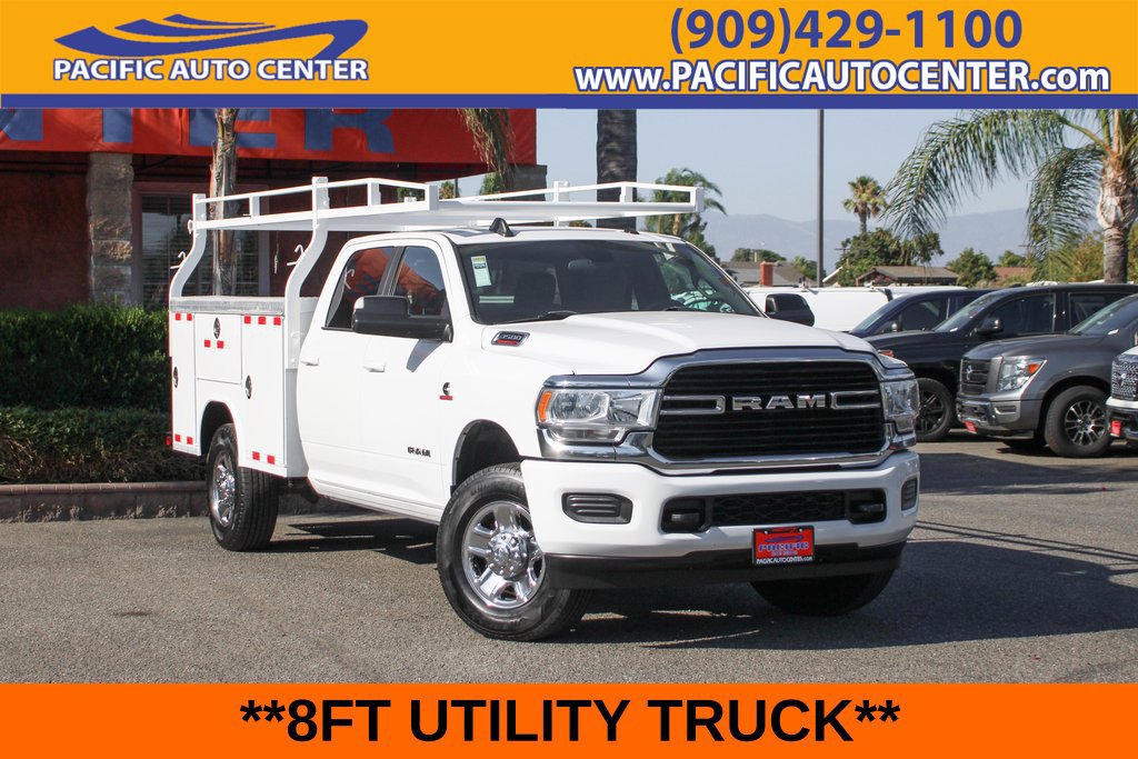 Used 2021 RAM 3500 Big Horn AWD/4WD image 1