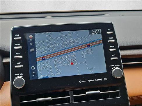 Used 2021 Toyota Avalon Limited w/ Advanced Safety Package FWD image 13