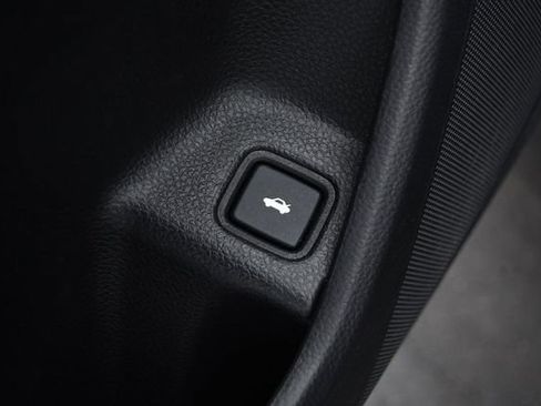 Used 2022 Honda Accord Sport image 9