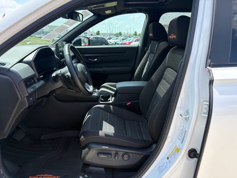 Certified 2026 Honda CR-V TrailSport image 11