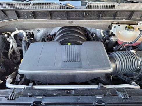 Used 2025 Chevrolet Silverado 1500 LT image 20