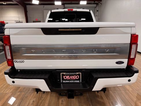 Used 2021 Ford F250 Platinum w/ FX4 Off-Road Package image 5