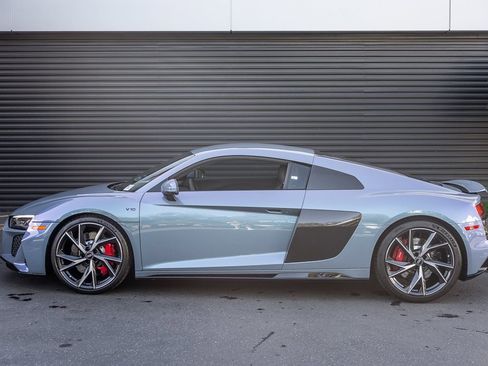 Used 2023 Audi R8 V10 performance image 2