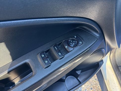 Used 2022 Ford EcoSport SE image 11