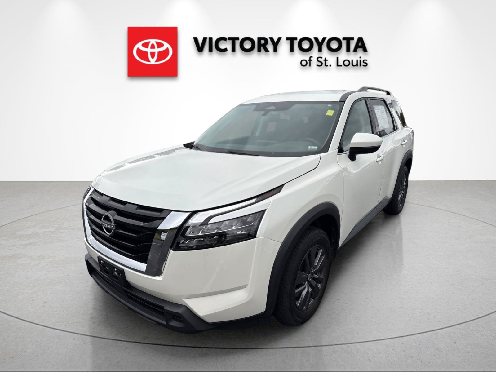 Used 2024 Nissan Pathfinder SV FWD image 7