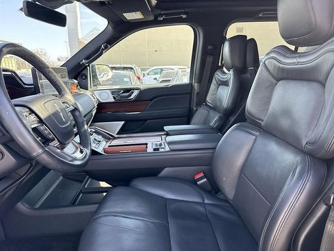 Used 2024 Lincoln Navigator Reserve AWD/4WD image 19