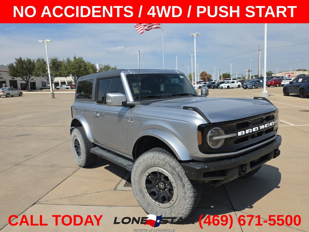 Used 2022 Ford Bronco Outer Banks AWD/4WD image 1