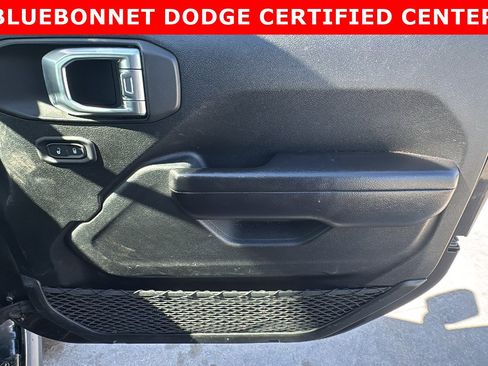 Used 2020 Jeep Wrangler Unlimited Sport S image 30