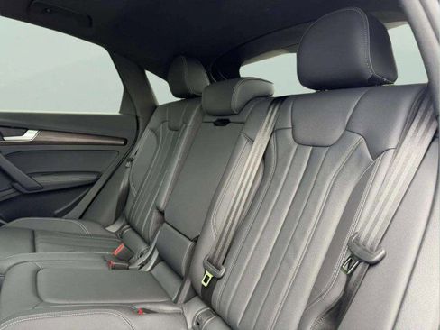 Certified 2025 Audi Q5 2.0T Premium Plus w/ Premium Plus Package AWD/4WD image 22