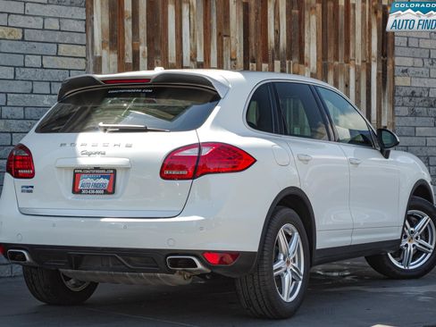 Used 2014 Porsche Cayenne Platinum Edition AWD/4WD image 7