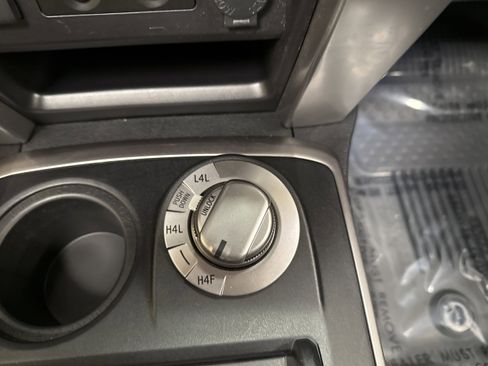Used 2023 Toyota 4Runner Limited image 35