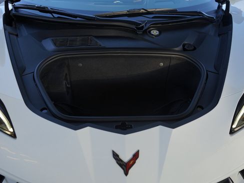 Used 2021 Chevrolet Corvette Stingray Preferred Cpe w/ Z51 Performance Package image 24