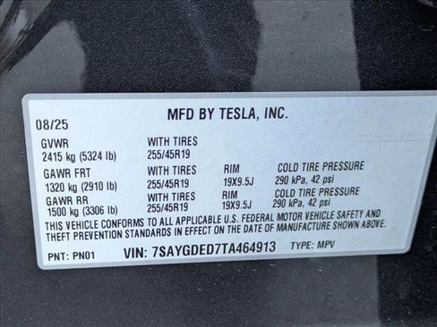 Used 2026 Tesla Model Y 2WD image 15