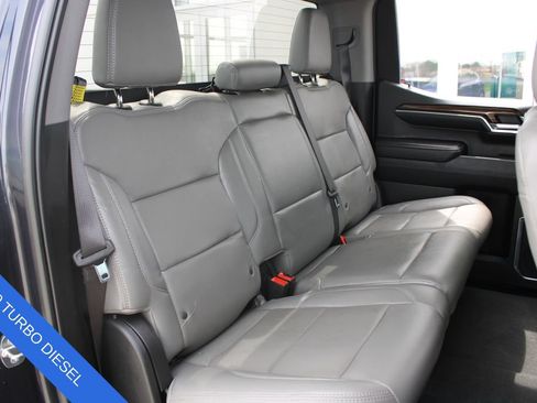 Used 2024 Chevrolet Silverado 1500 LT Trail Boss w/ Protection Package AWD/4WD image 23