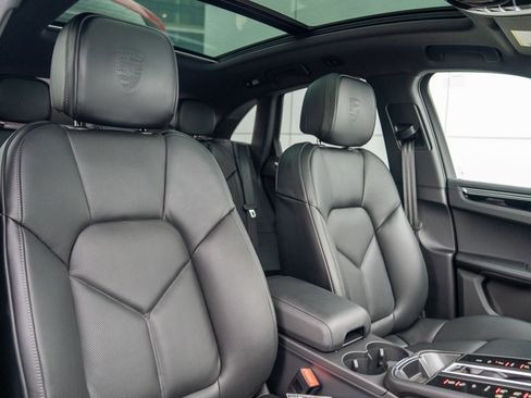 New 2026 Porsche Macan S image 27