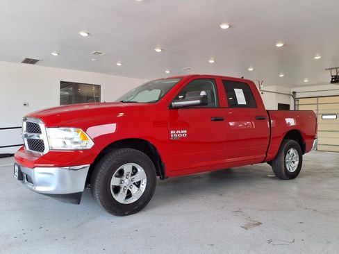 Used 2023 RAM 1500 Classic SLT w/ Trailer & Traction Group AWD/4WD image 2