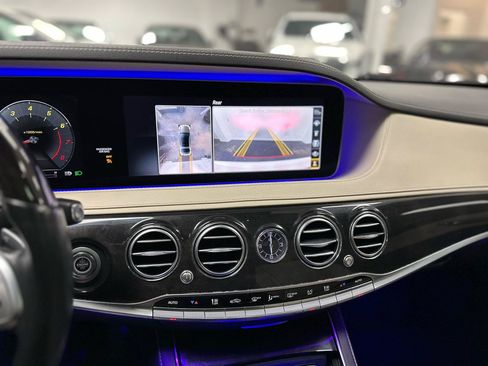 Used 2020 Mercedes-Benz S 560 4MATIC Sedan w/ AMG Line Exterior image 25