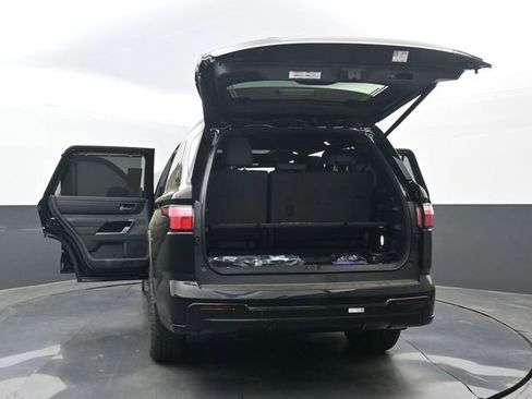 New 2026 Toyota Sequoia Limited w/ TRD Off-Road Package image 36