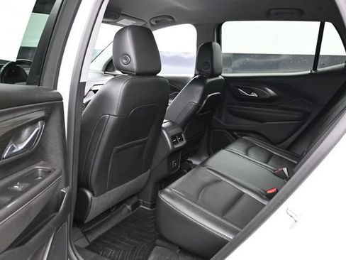 Used 2023 GMC Terrain SLT AWD/4WD image 20