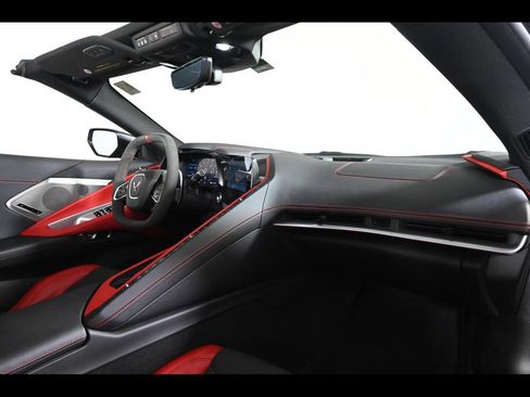 Used 2021 Chevrolet Corvette Stingray Preferred Conv w/ Z51 Performance Package RWD image 15