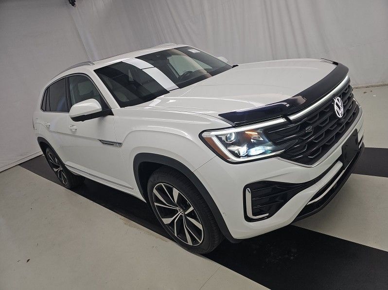 Used 2024 Volkswagen Atlas Cross Sport SEL Premium R-Line AWD/4WD image 1
