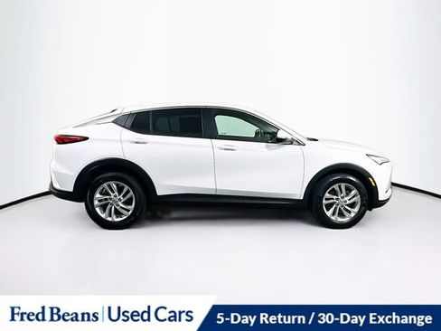 Used 2024 Buick Envista Preferred w/ Convenience II Package FWD image 12