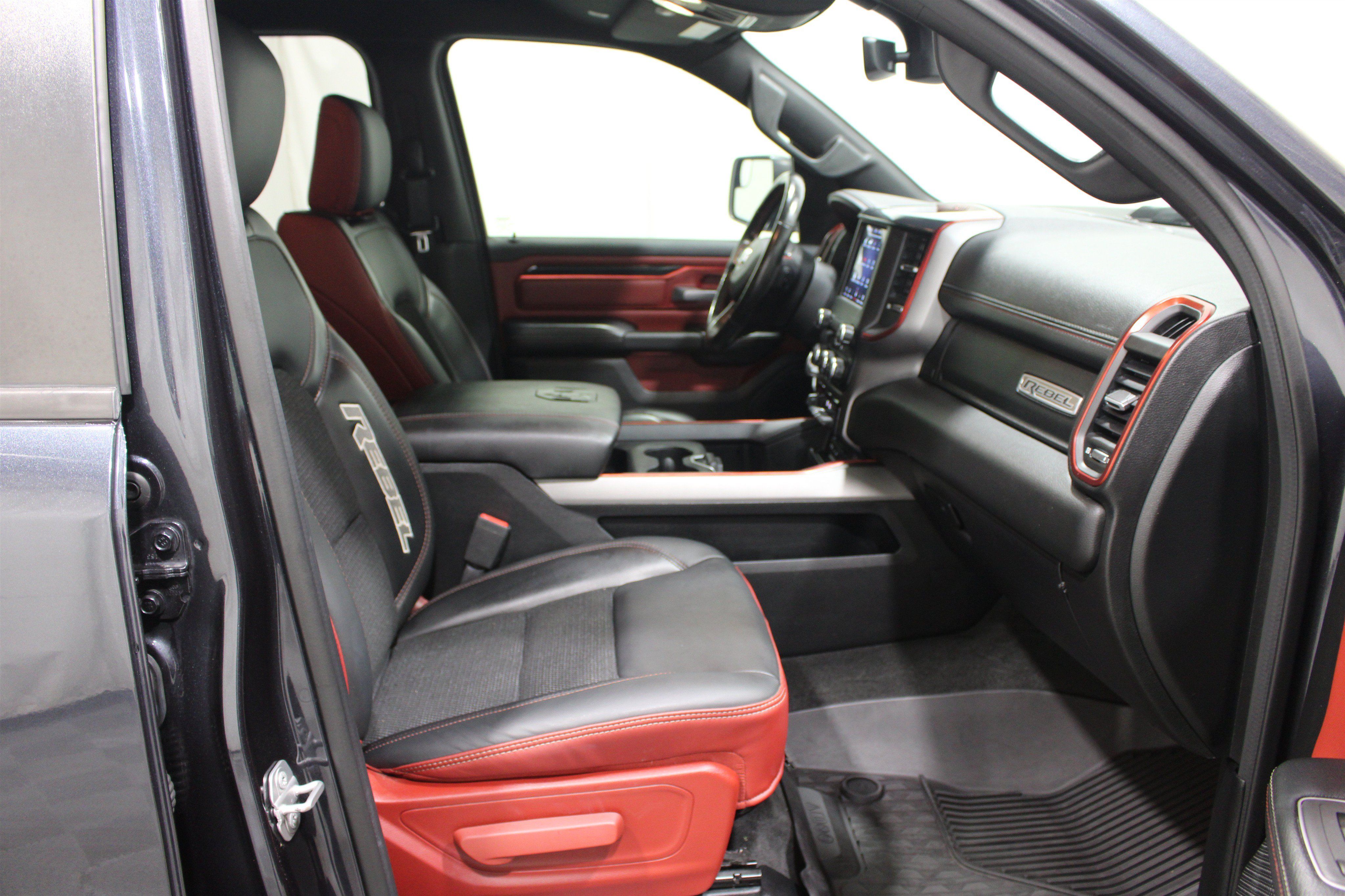 Used 2019 RAM 1500 Rebel w/ Rebel Level 1 Equipment Group AWD/4WD image 24