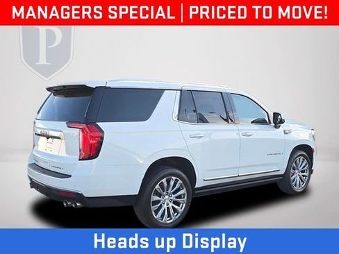 Used 2023 GMC Yukon Denali AWD/4WD image 7