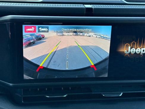 Used 2024 Jeep Wrangler Sahara w/ Technology Group image 16