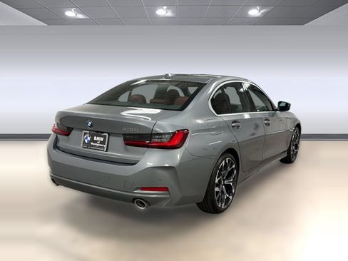 Used 2026 BMW 330i Sedan RWD image 9