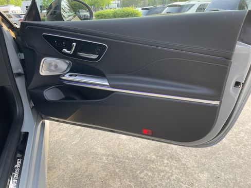 Certified 2024 Mercedes-Benz CLE 300 4MATIC Coupe image 39