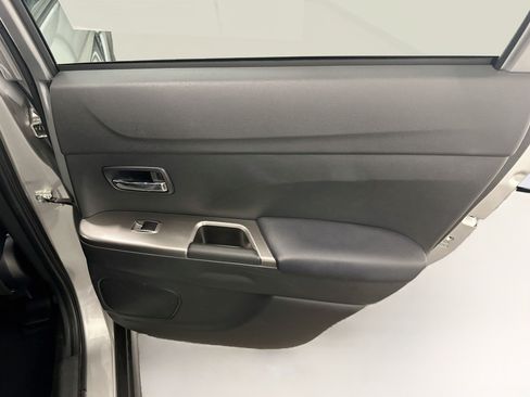 Used 2024 Mitsubishi Outlander Sport AWD image 30