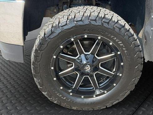 Used 2017 GMC Sierra 1500 SLT AWD/4WD image 38